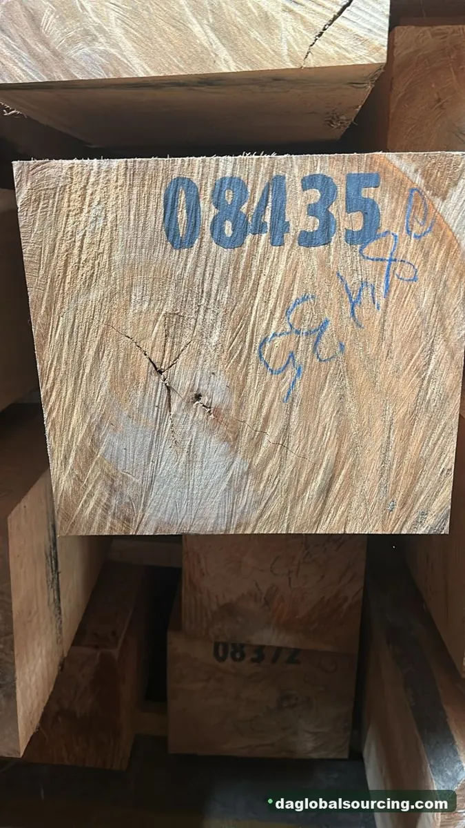 Tali (Ironwood) squared from Central African Republic — goods a Vietnam buyer wants