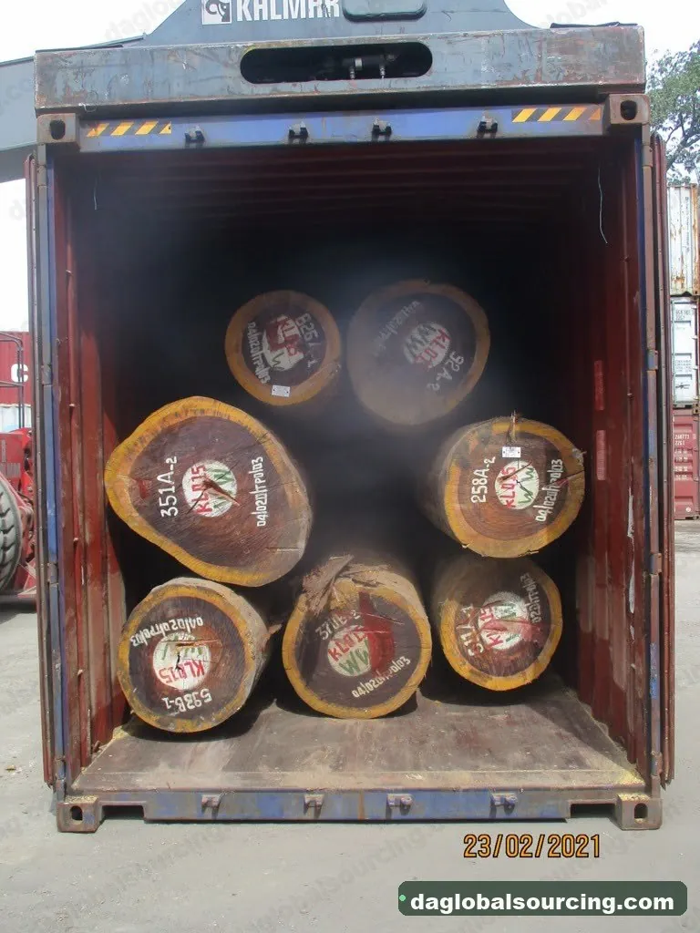 Padouk squared from Central African Republic — goods a Vietnam buyer wants