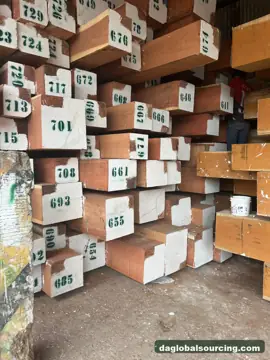 Wanted: Balsamo (Estoraque) Squared Wood From Peru - Monthly