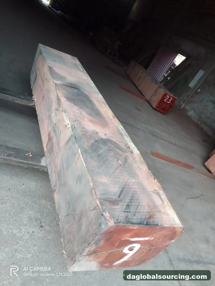 Sirari squared from Bolivia — goods a Vietnam buyer wants